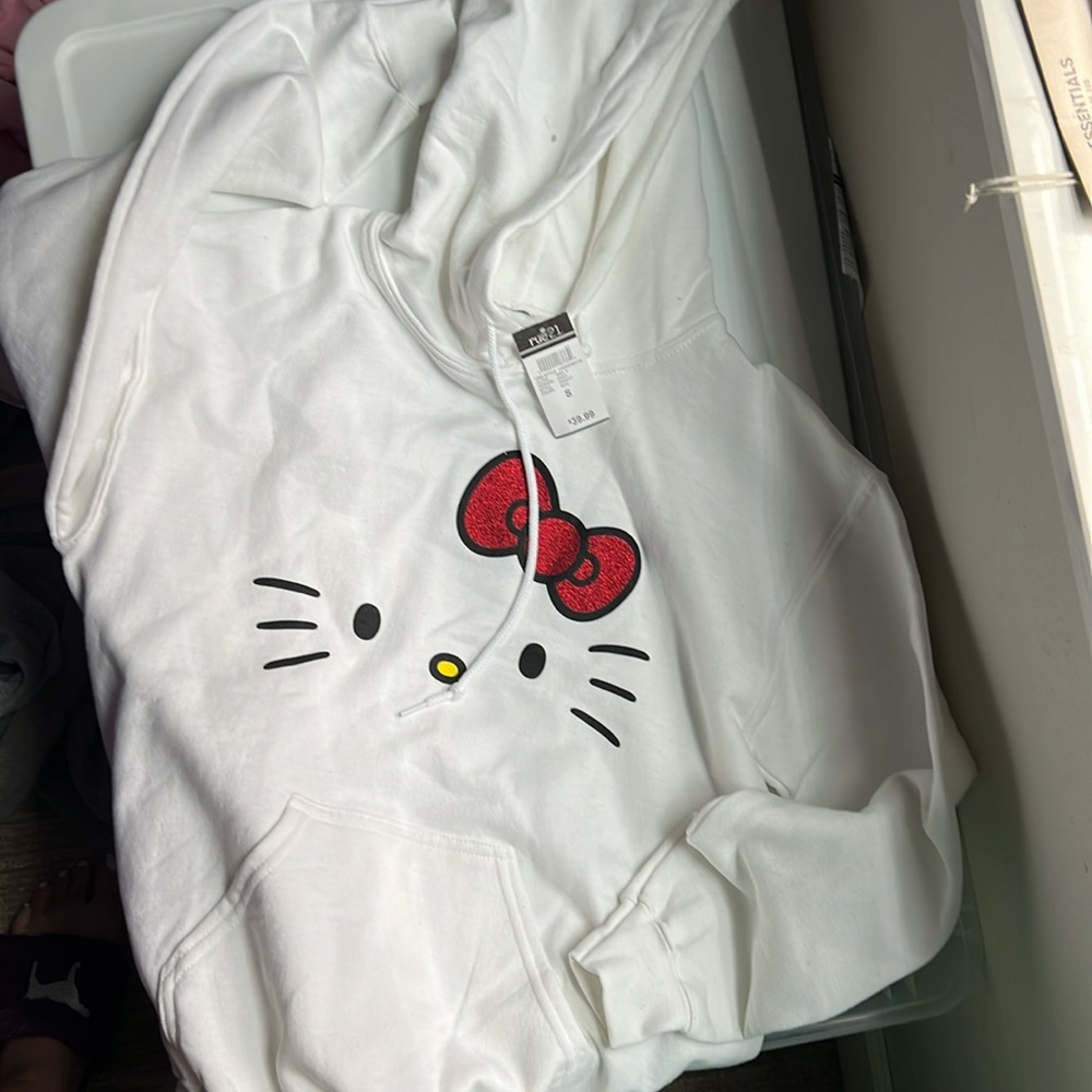 hello kitty hoodie, From rue 21, brand new never worn.